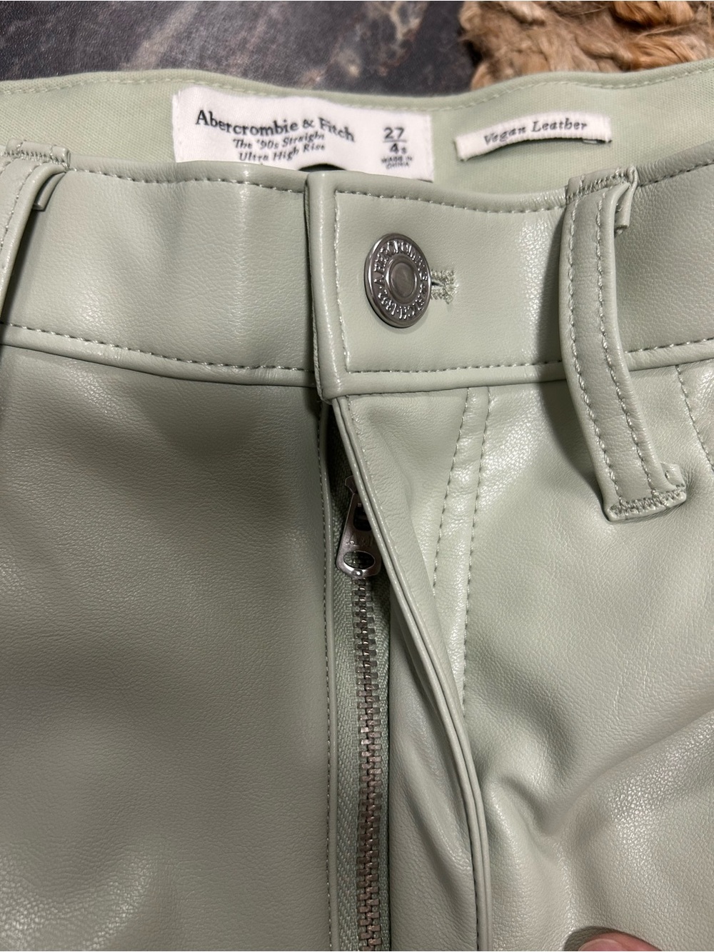 Abercrombie & Fitch Light Sage vegan Leather curved love  90s Straight leg Jeans - Picture 3 of 4
